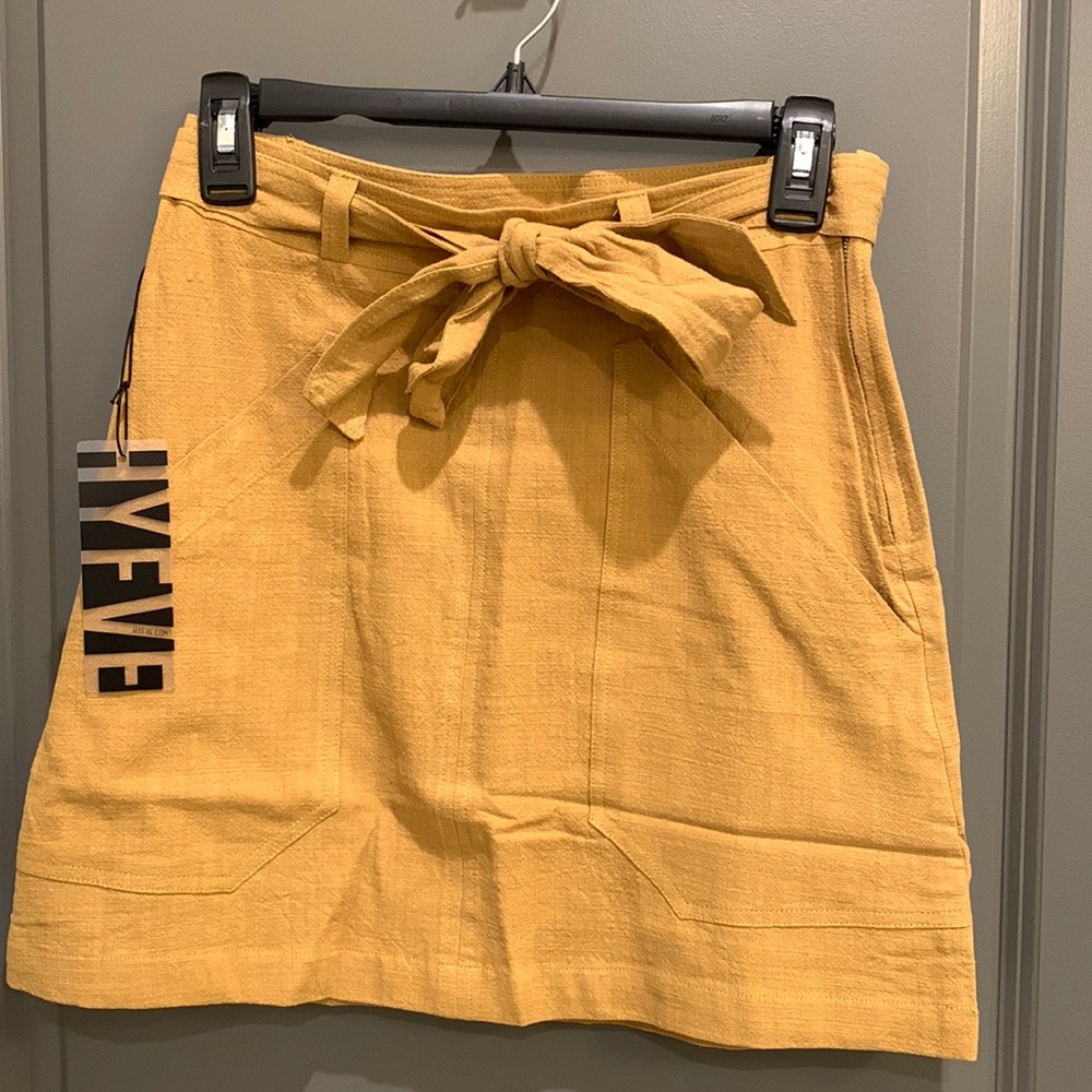 Beautiful Boutique mini skirt